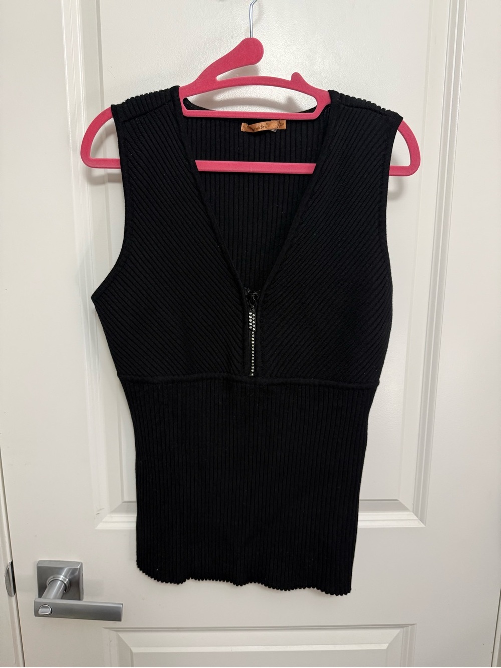 Belldini Women's Black Ribbed Sleeveless Tank Top in size 2X